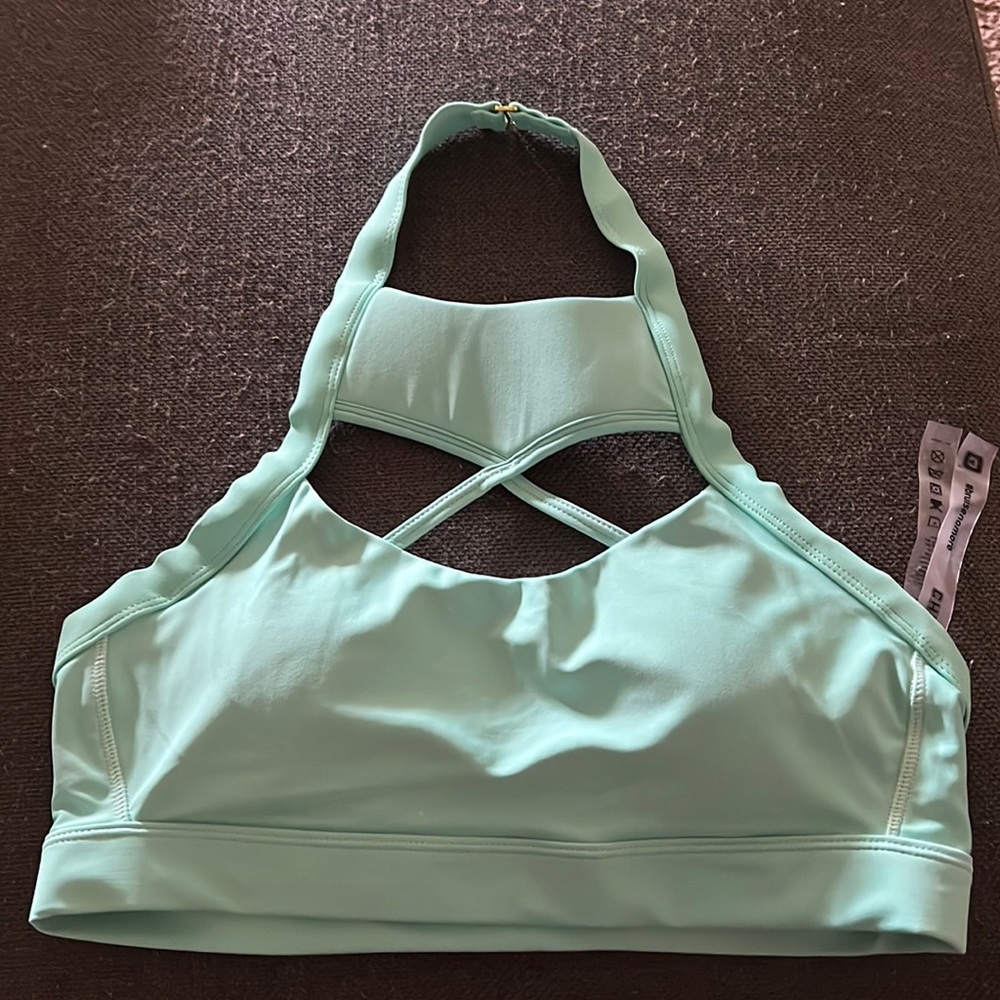 Chestee sports bra